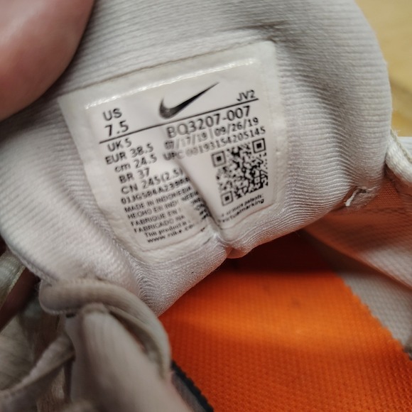 Nike Revolution 5 Running Shoes Athletic Comfort BQ3207-007 White Women Size 7.5 - Picture 15 of 17